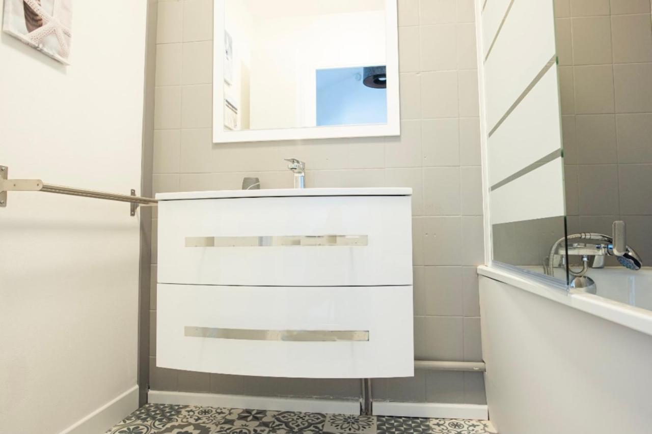 Superb Apartment Near The Port And The Sea 莫吉奥 外观 照片